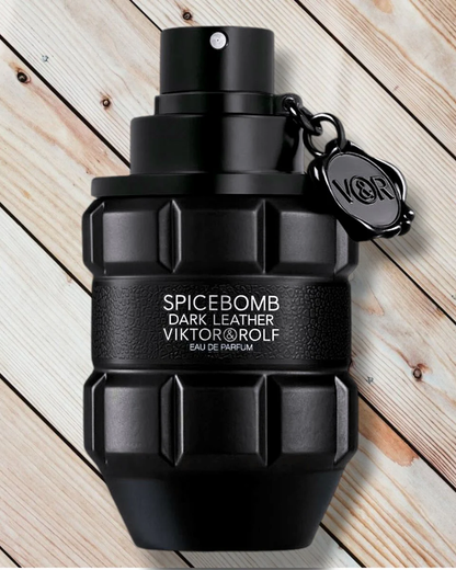 Viktor & Rolf Spicebomb Dark Leather