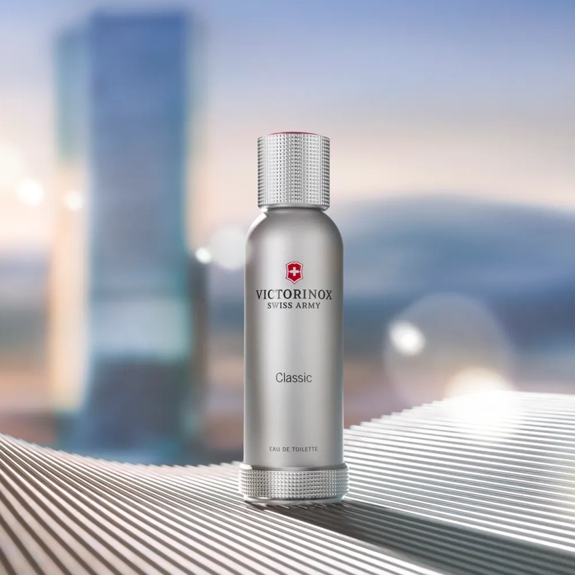 Victorinox Classic Swiss Army