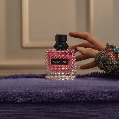 Valentino Donna Born In Roma