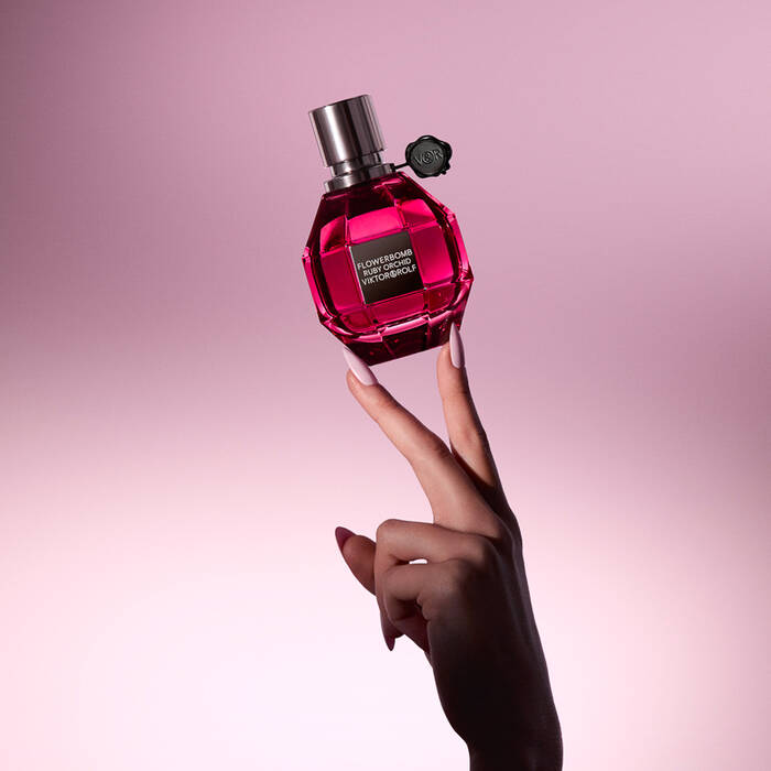 Viktor & Rolf Flowerbomb Ruby Orchid