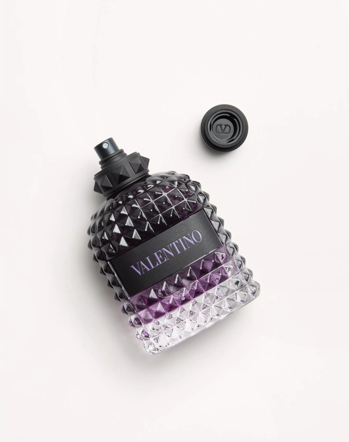 Valentino Uomo Born In Roma Purple Melancholia – 100 ml original en Zenzo Perfumes Colombia – imagen 3